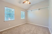 8909 Elkins Park Drive, Matthews, NC 28105