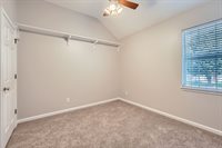 8909 Elkins Park Drive, Matthews, NC 28105