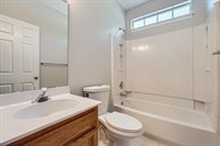 8909 Elkins Park Drive, Matthews, NC 28105