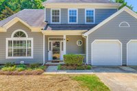 8909 Elkins Park Drive, Matthews, NC 28105