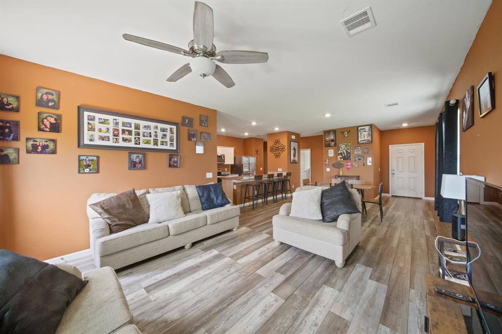 4823 Highland Springs Drive, Richmond, TX 77469