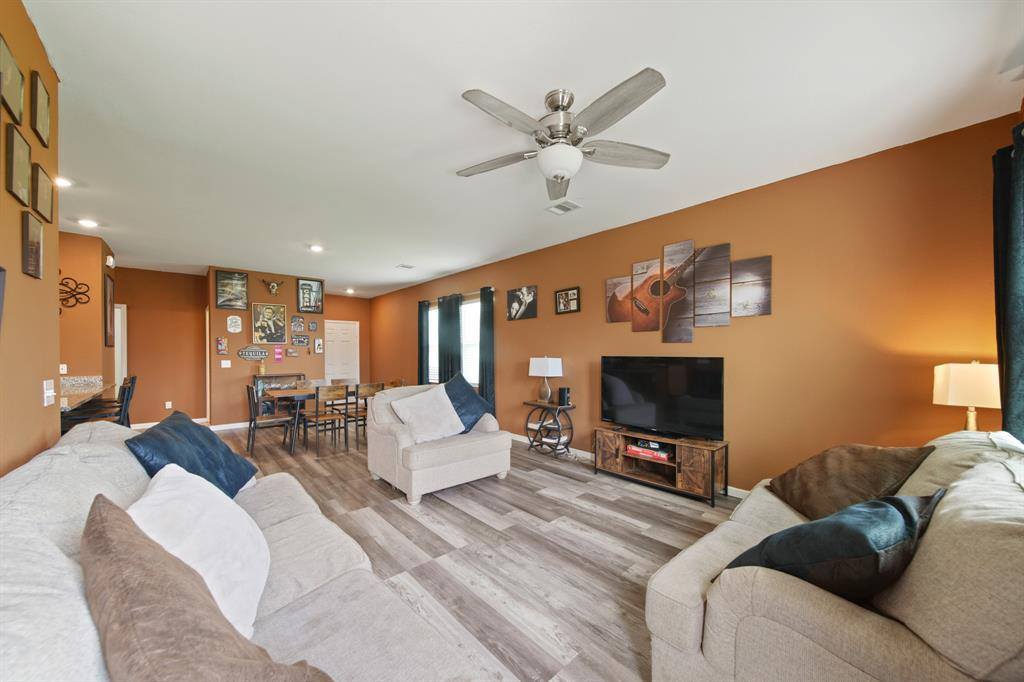 4823 Highland Springs Drive, Richmond, TX 77469