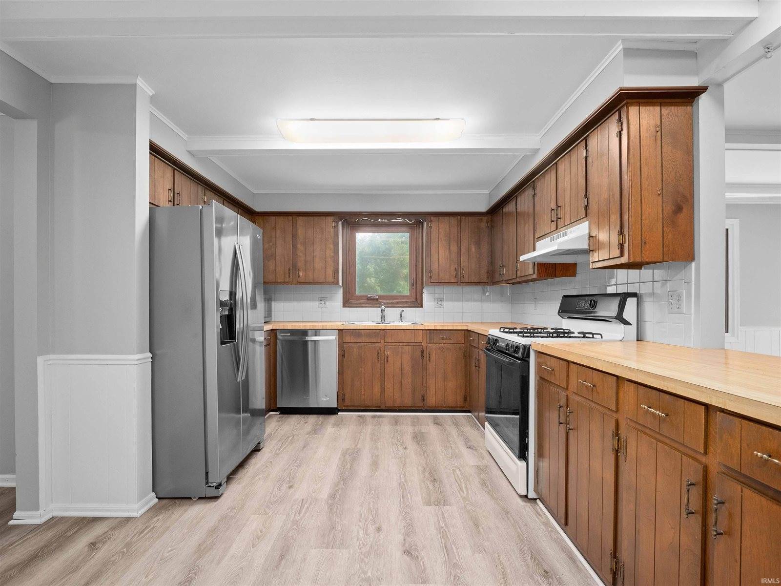 6506 Woodthrush Drive, Fort Wayne, IN 46835