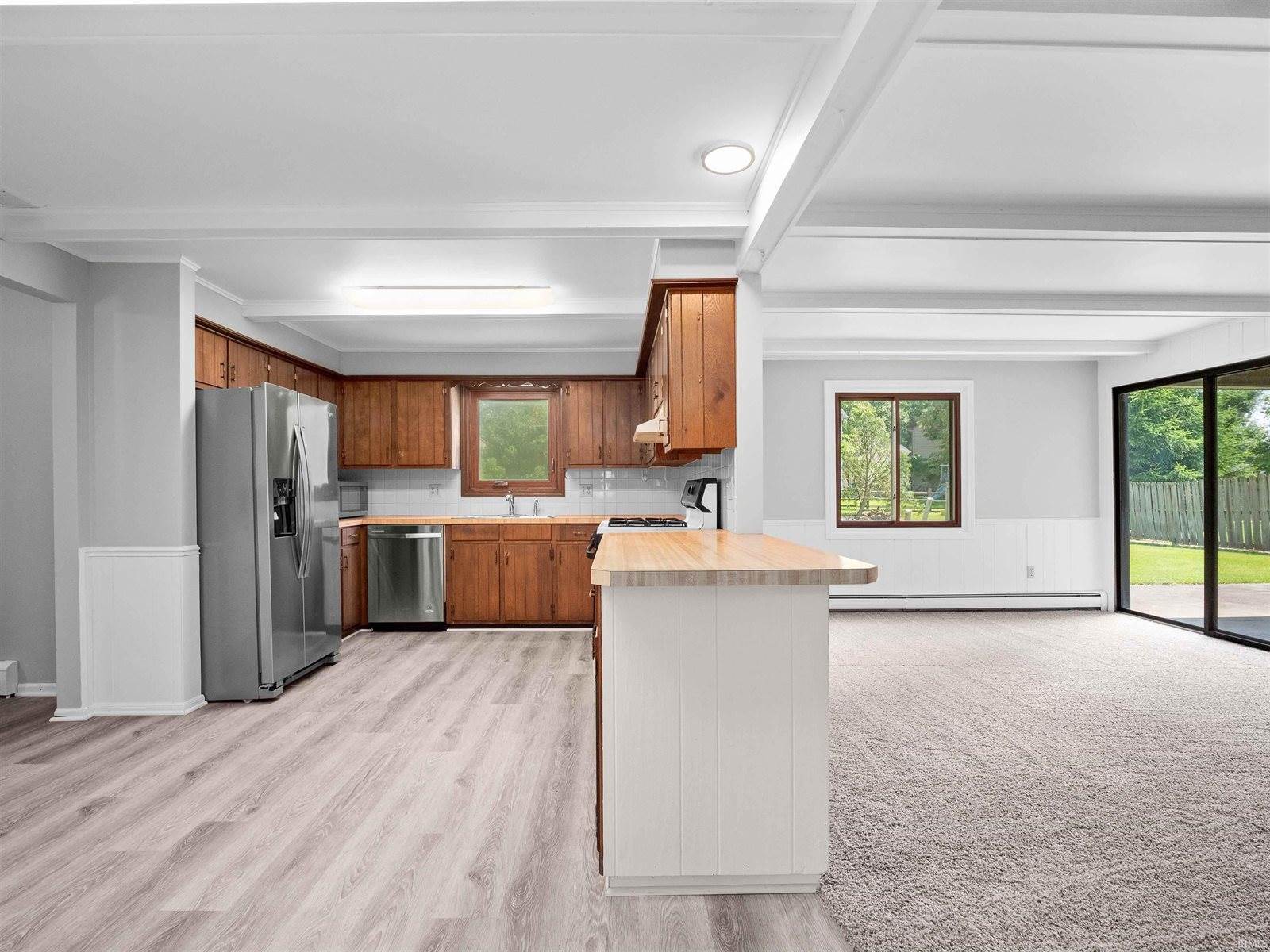 6506 Woodthrush Drive, Fort Wayne, IN 46835