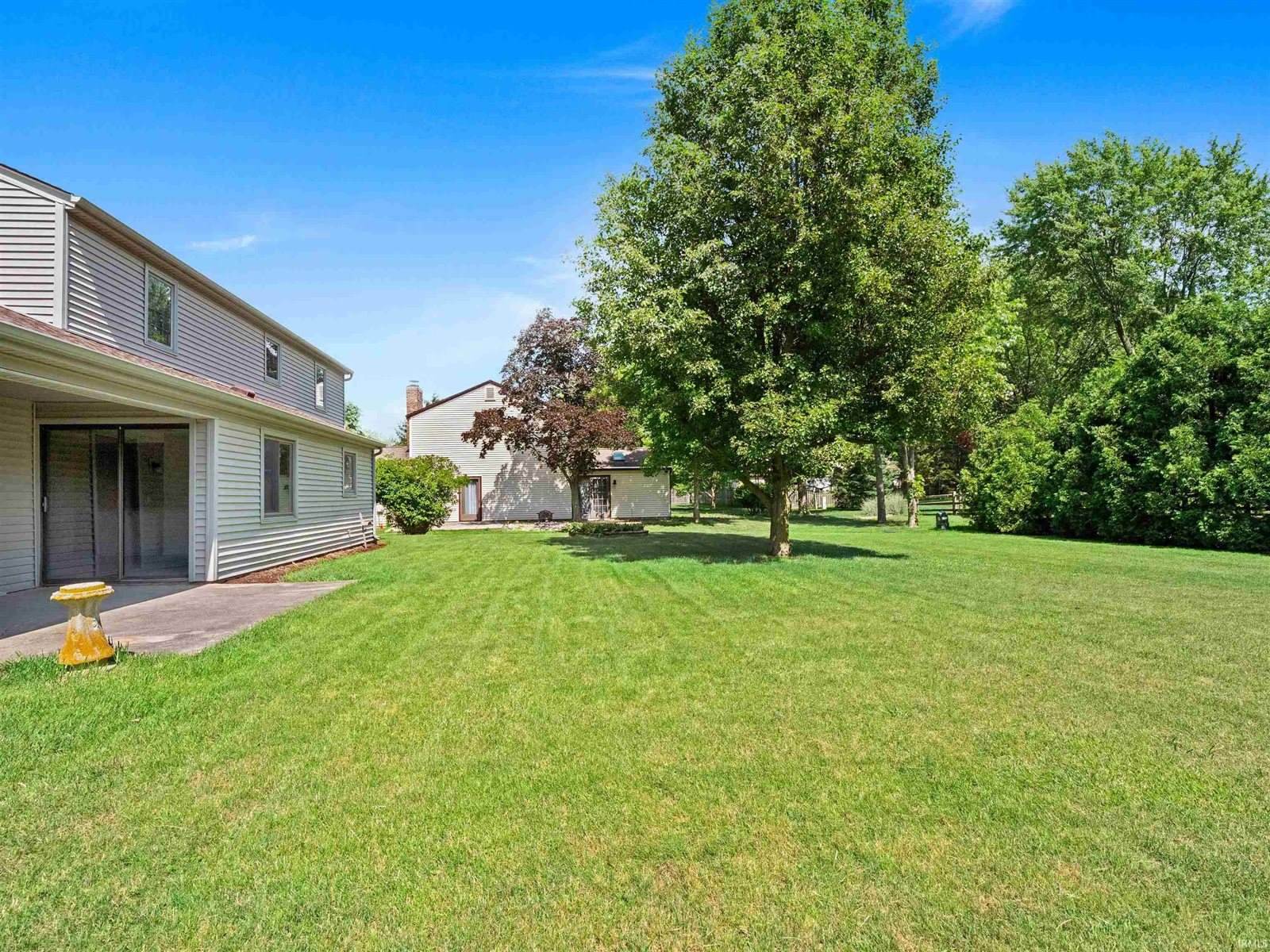 6506 Woodthrush Drive, Fort Wayne, IN 46835