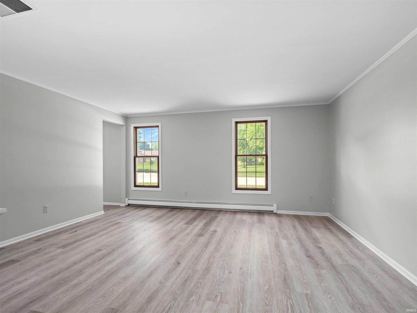 6506 Woodthrush Drive, Fort Wayne, IN 46835