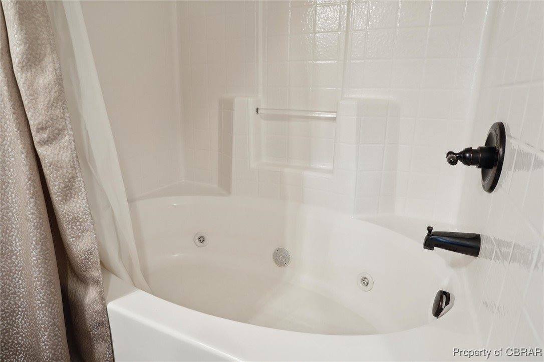 7544 Villa Court, Gloucester Point, VA 23062