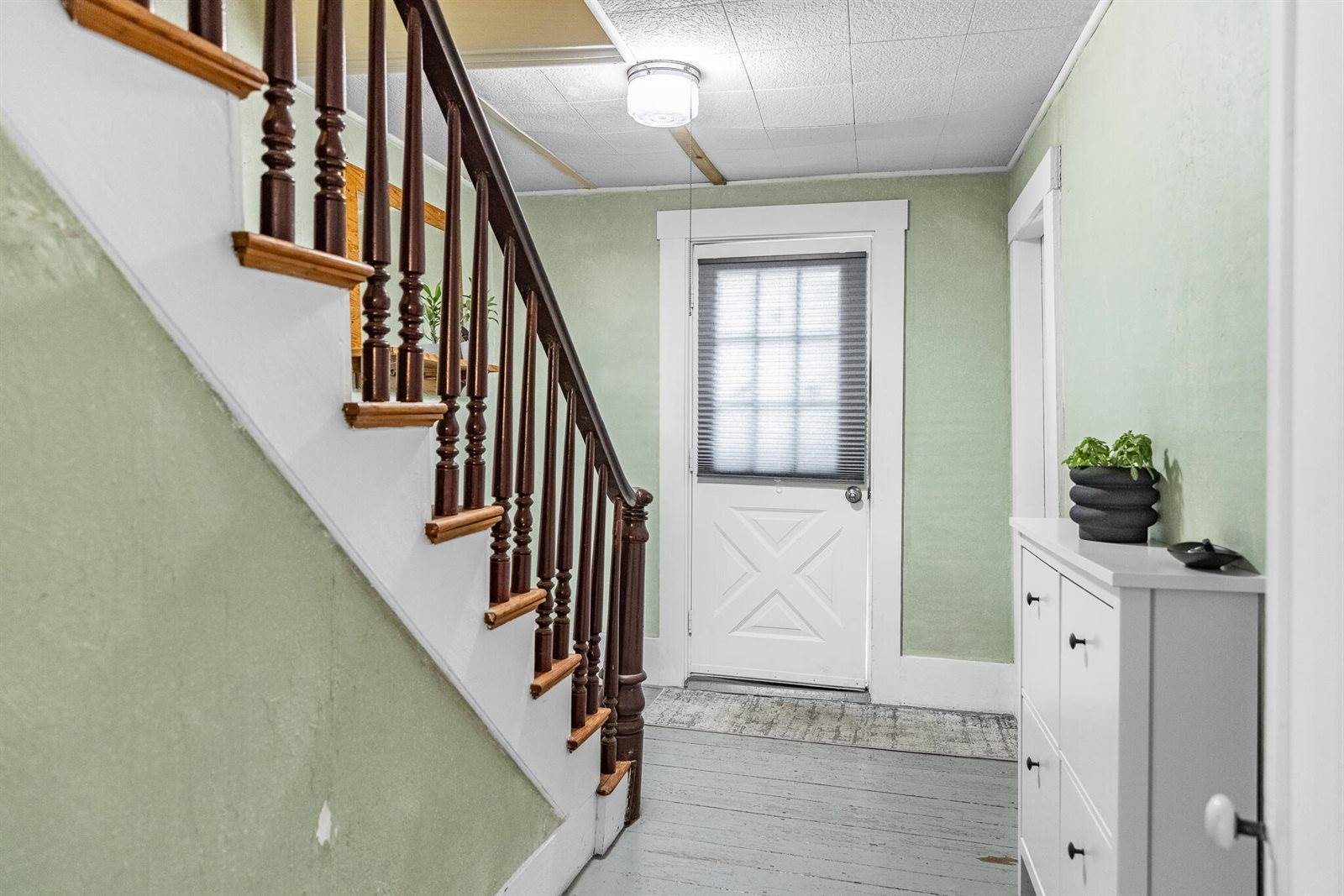 19 Bucksport Road, Ellsworth, ME 04605