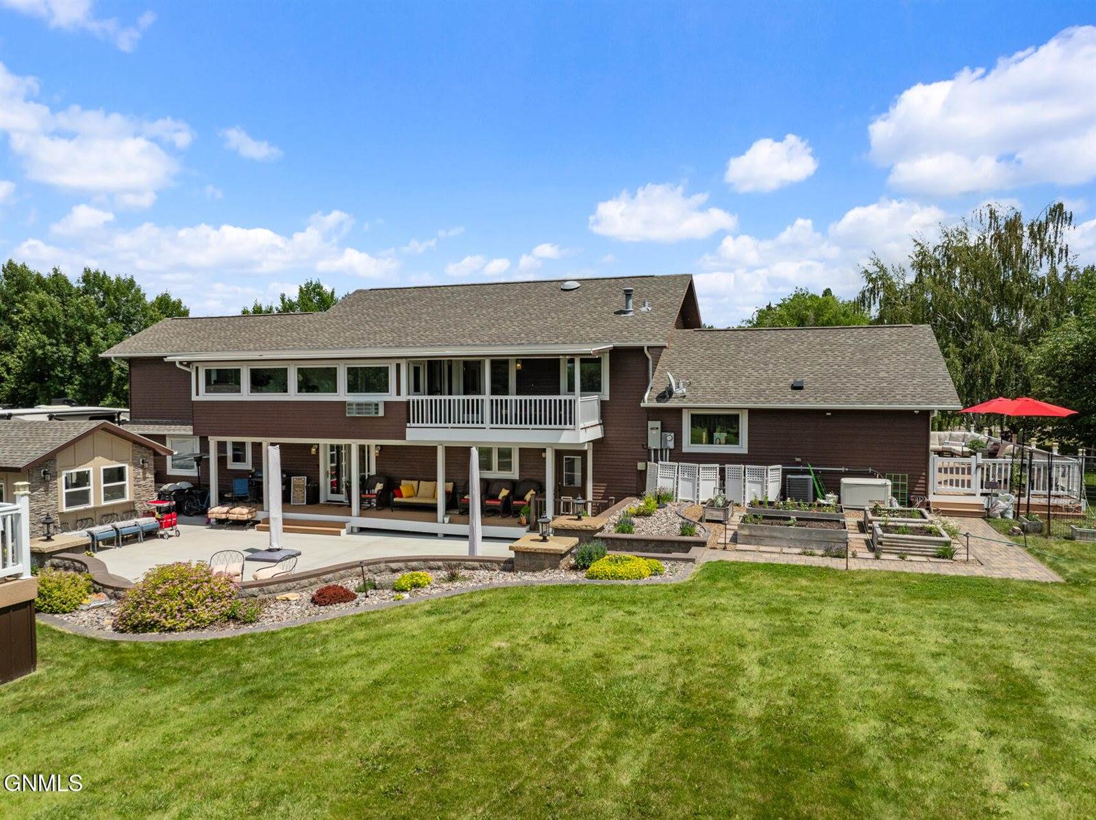 3319 11th Avenue East, Williston, ND 58801