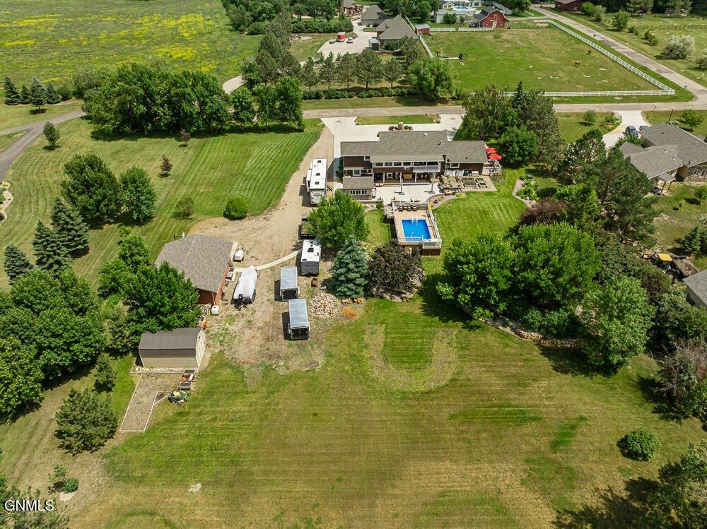 3319 11th Avenue East, Williston, ND 58801