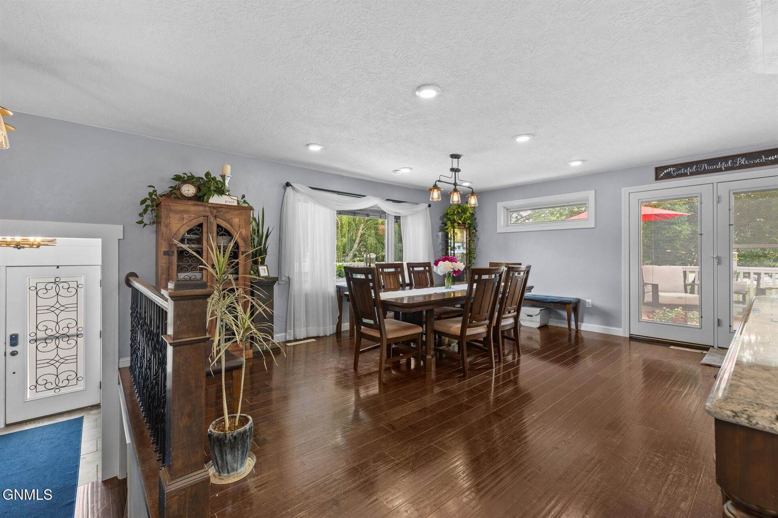 3319 11th Avenue East, Williston, ND 58801