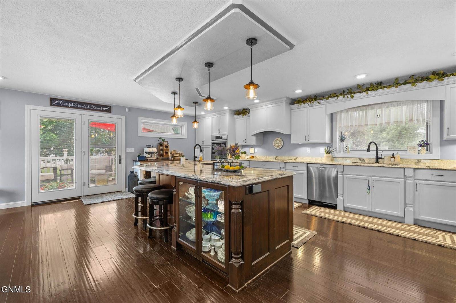 3319 11th Avenue East, Williston, ND 58801