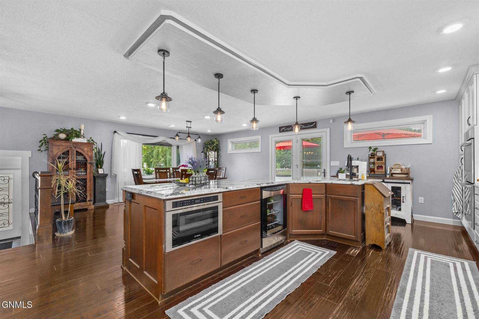 3319 11th Avenue East, Williston, ND 58801