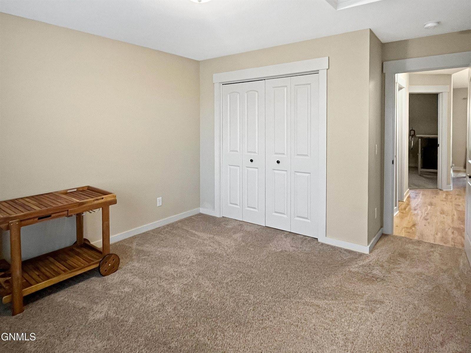 13662 Cherry Street NW, Williston, ND 58801