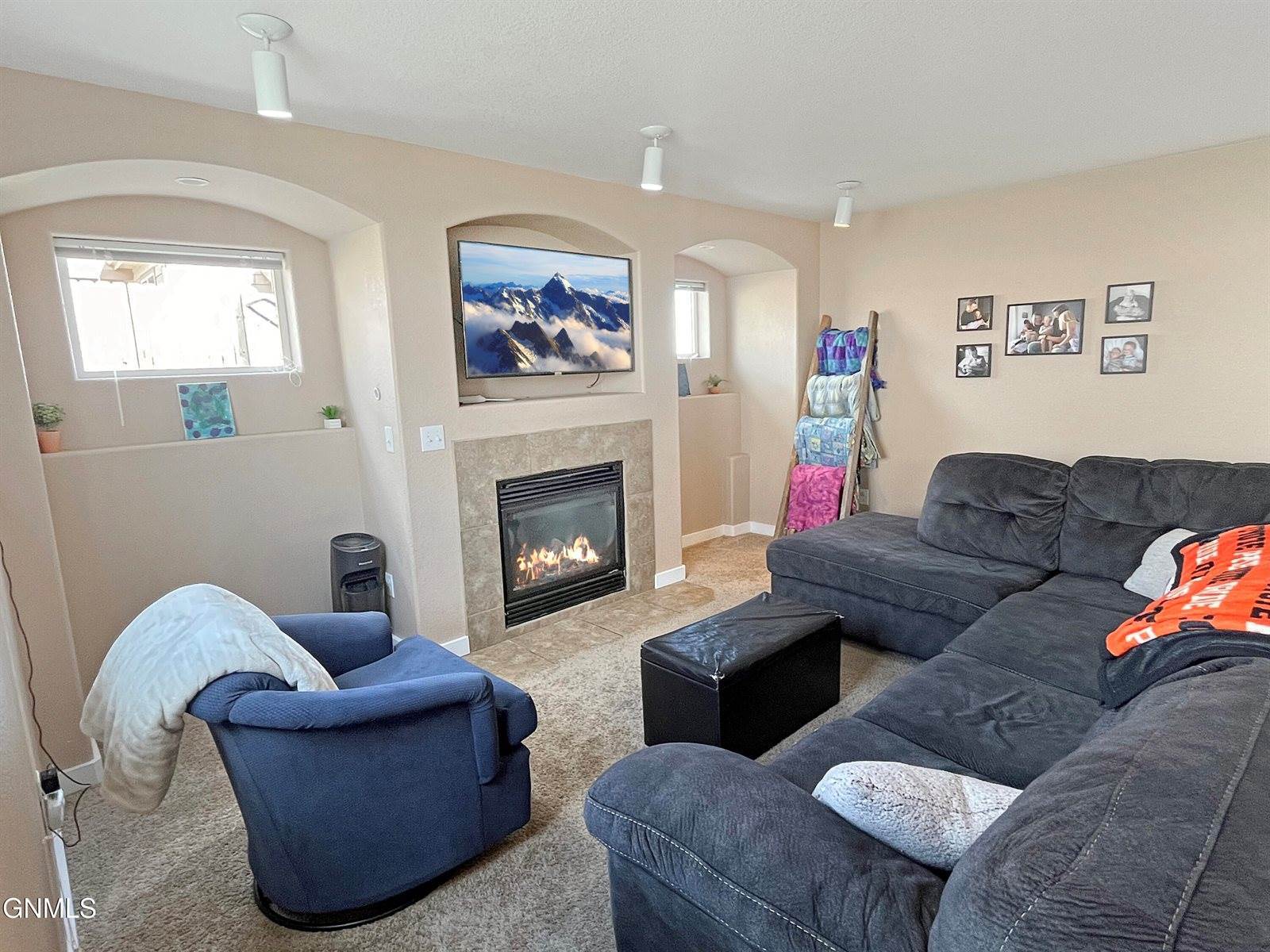 2810 24th Street West, Williston, ND 58801