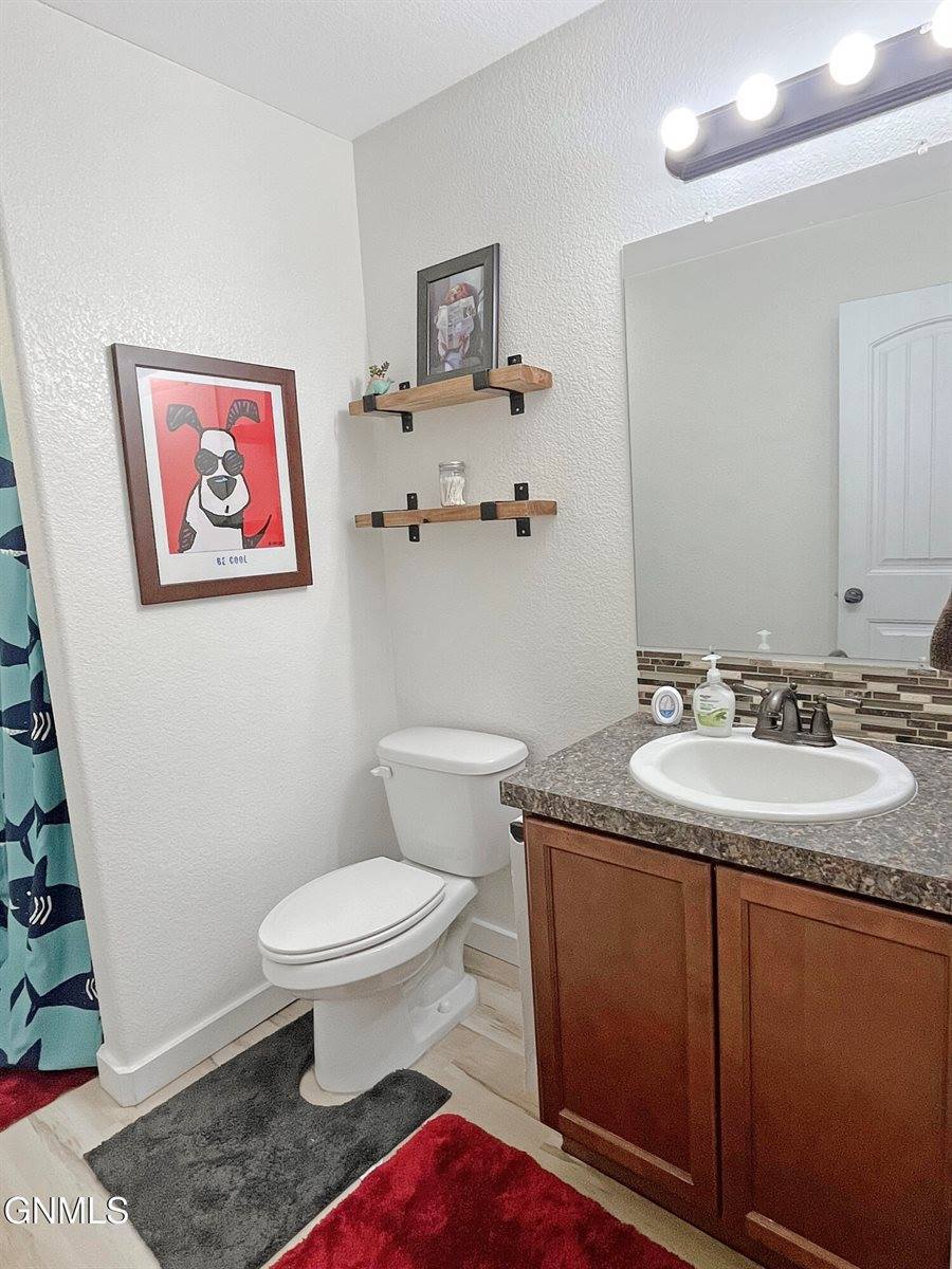 2810 24th Street West, Williston, ND 58801