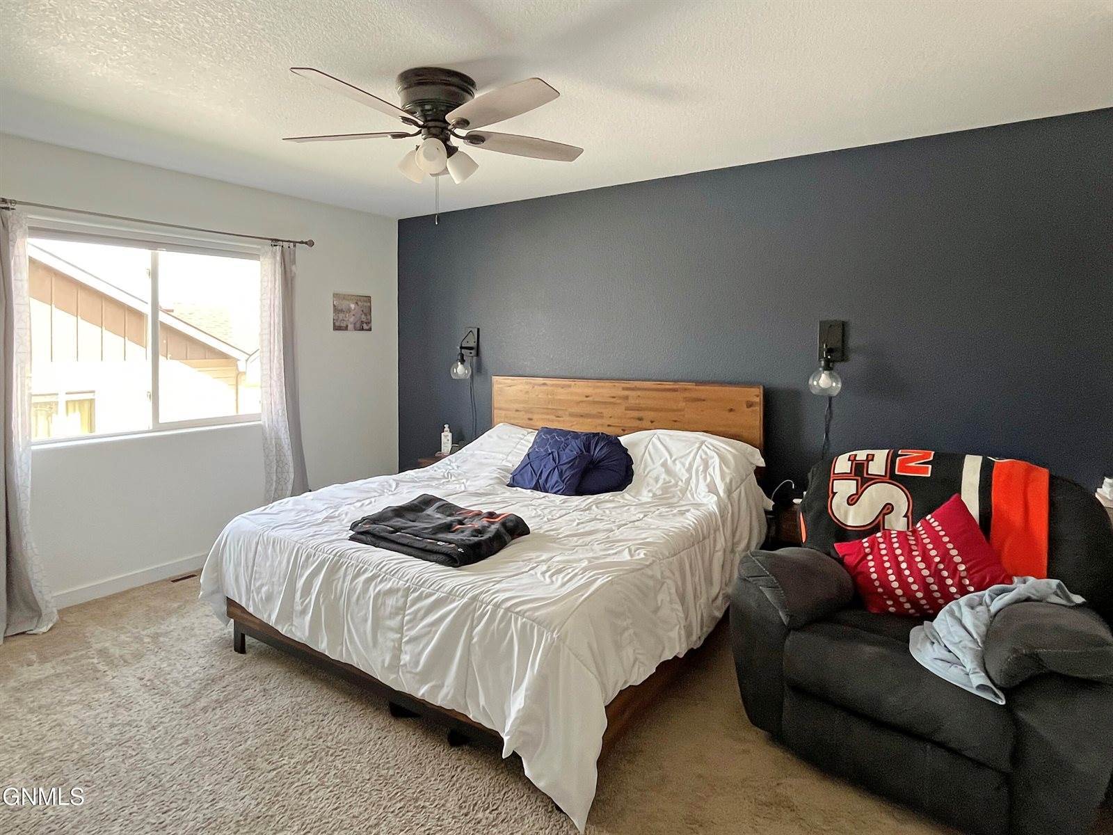 2810 24th Street West, Williston, ND 58801