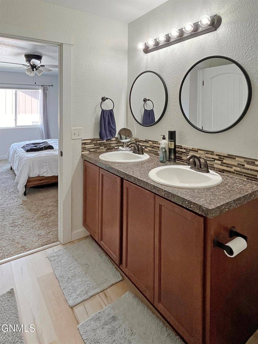 2810 24th Street West, Williston, ND 58801