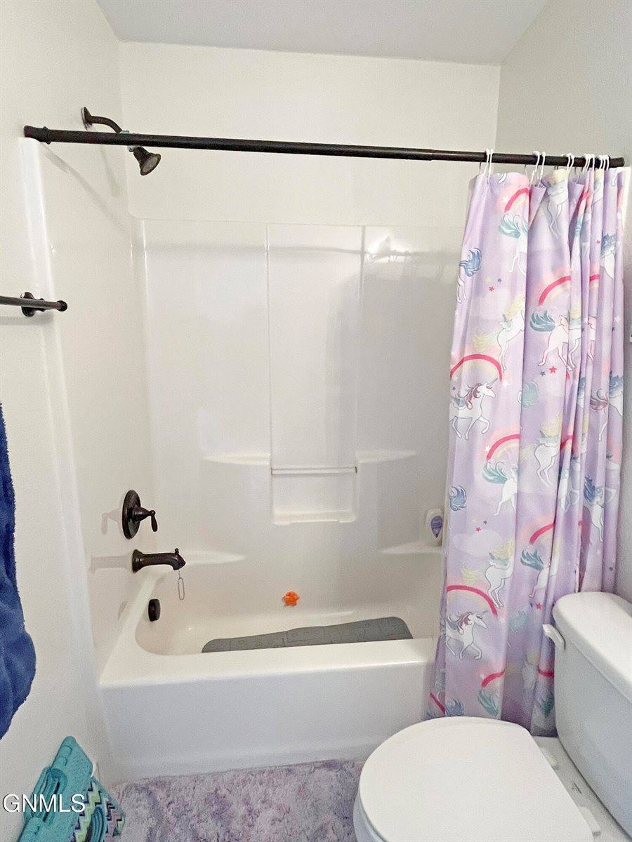 2810 24th Street West, Williston, ND 58801