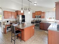 2810 24th Street West, Williston, ND 58801