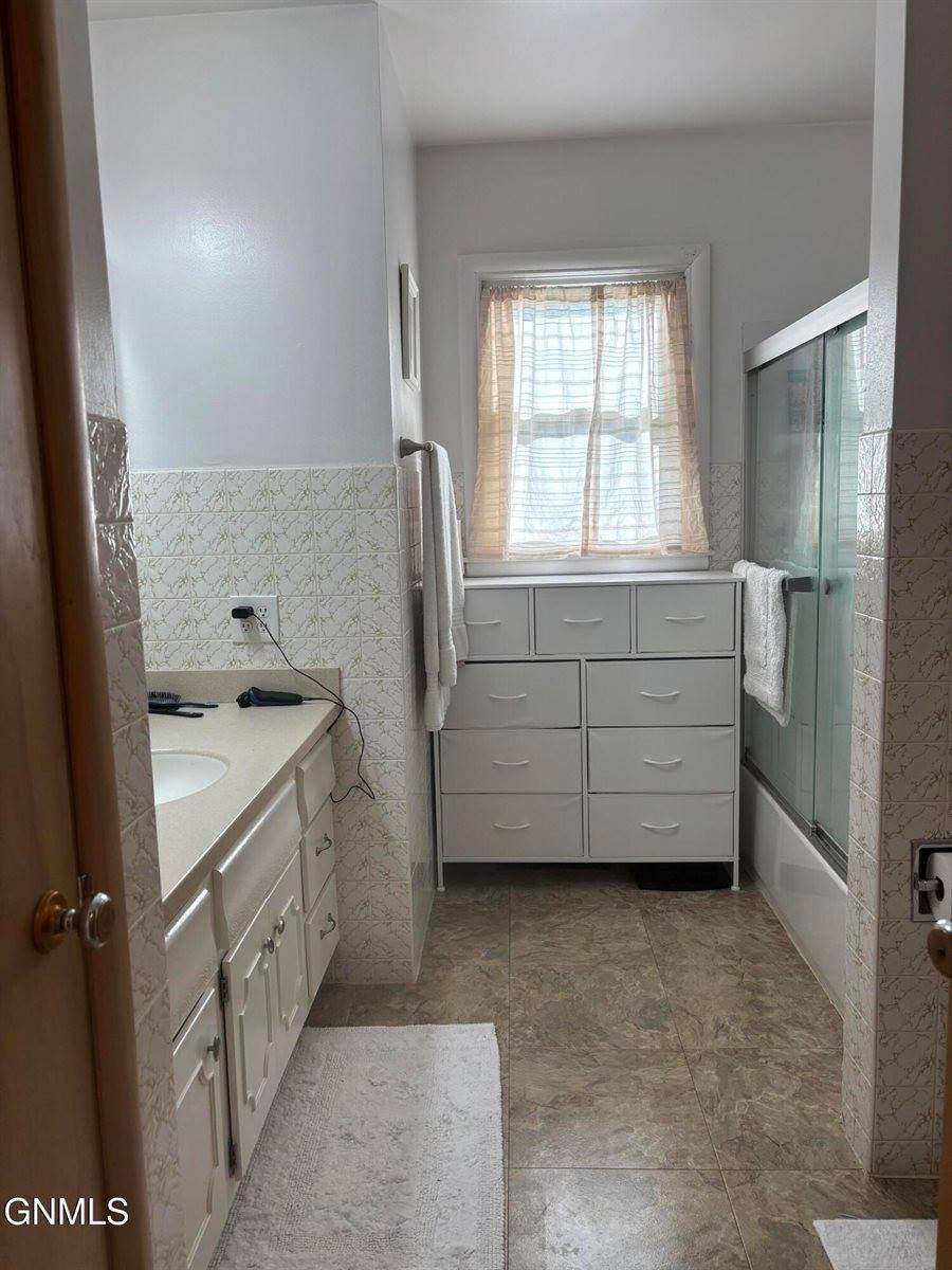 1401 University Avenue, Williston, ND 58801