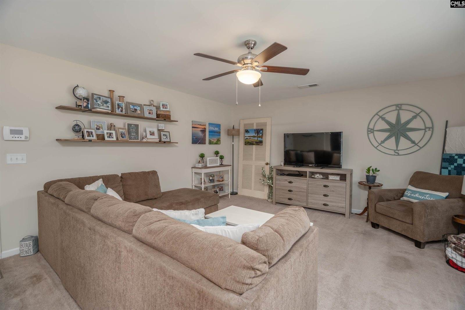 611 Colony Lakes Dr, Lexington, SC 29073