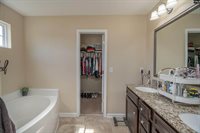 611 Colony Lakes Dr, Lexington, SC 29073