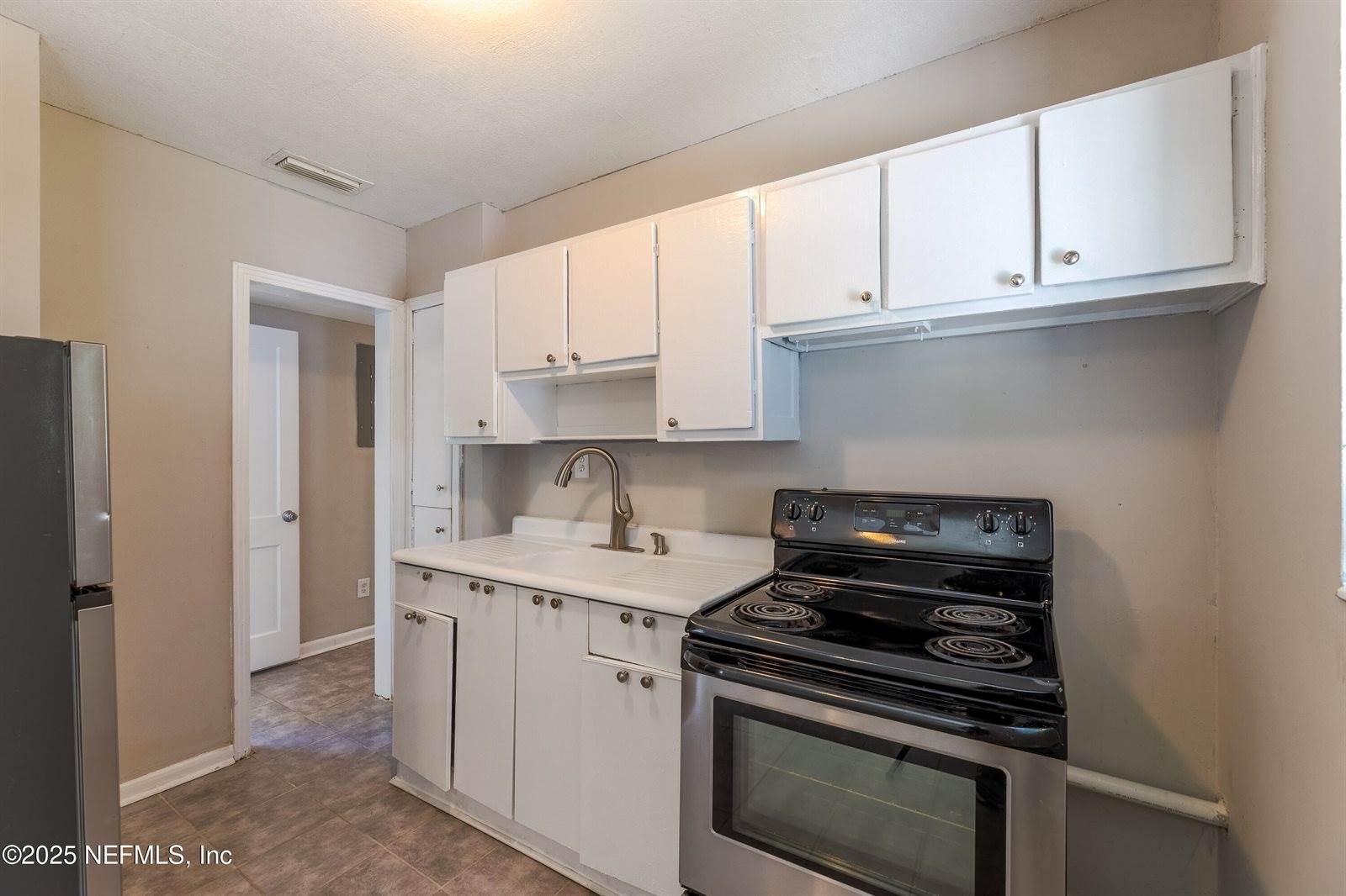 149 West 43RD Street, Jacksonville, FL 32208