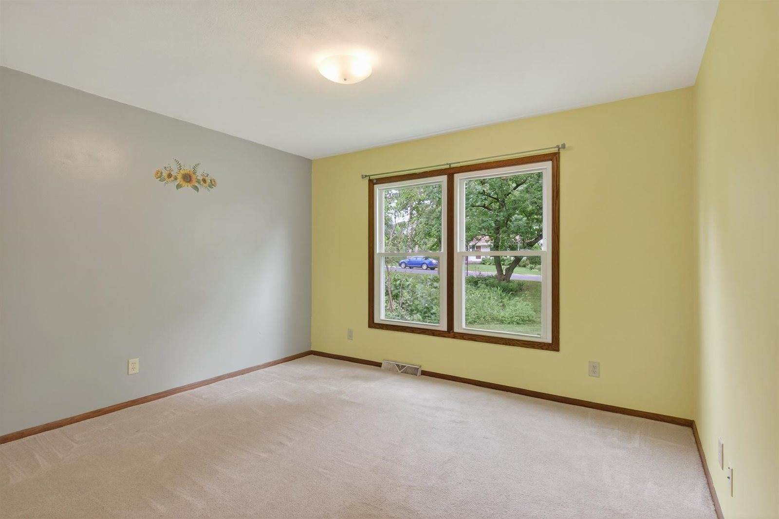 604 Leon Street, Rothschild, WI 54474