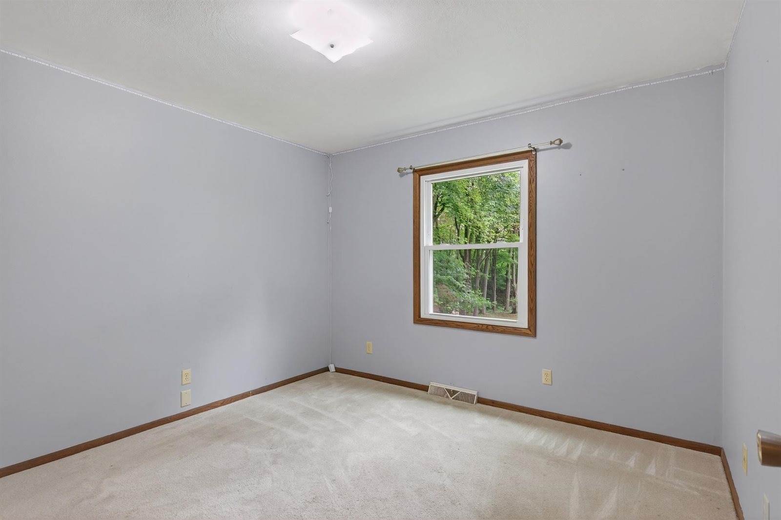 604 Leon Street, Rothschild, WI 54474