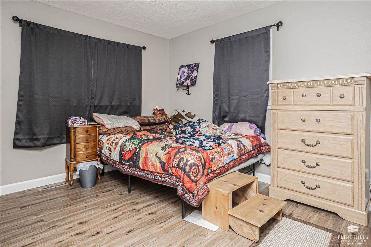 1409 Dries, Junction City, KS 66441