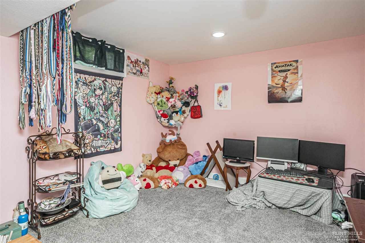 1409 Dries, Junction City, KS 66441