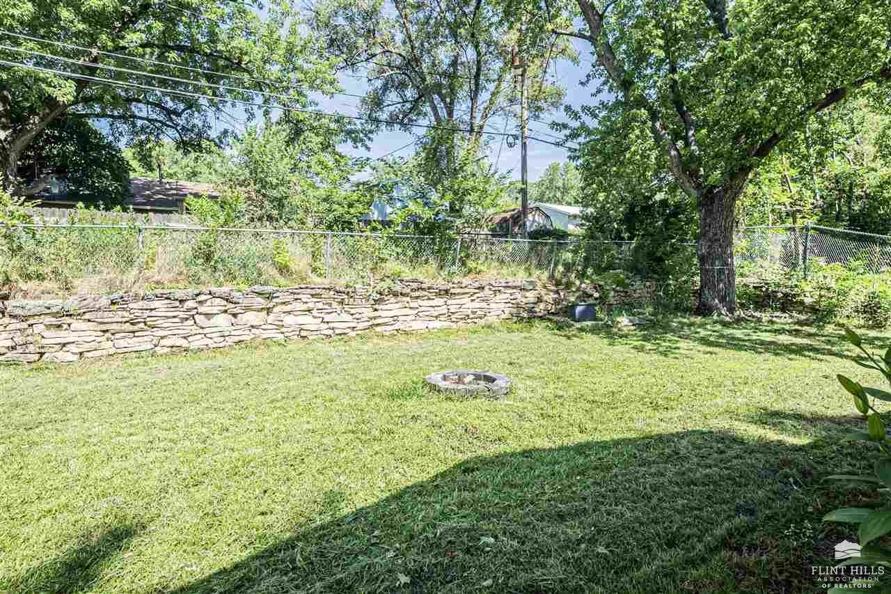 1409 Dries, Junction City, KS 66441