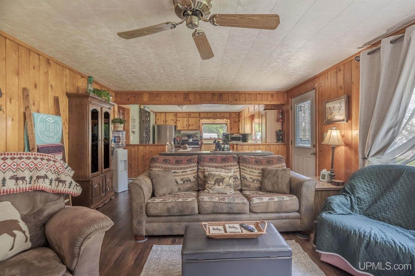 6605 Au Train Forest Lake Rd Road, Au Train, MI 49806