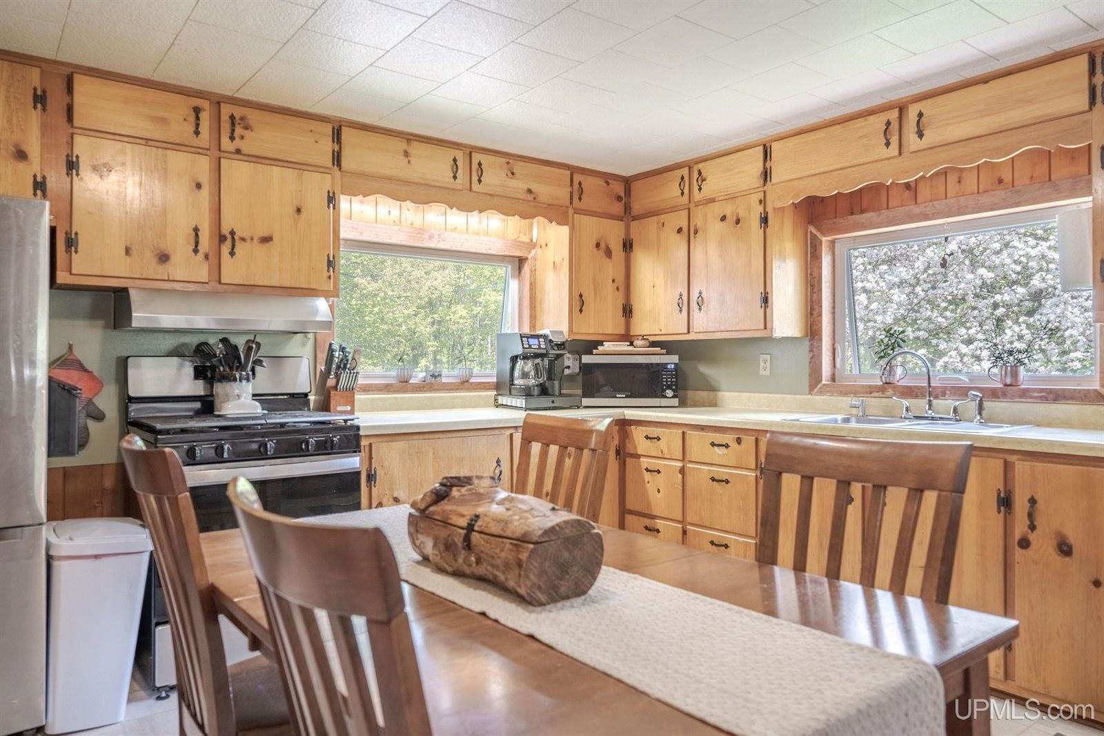 6605 Au Train Forest Lake Rd Road, Au Train, MI 49806