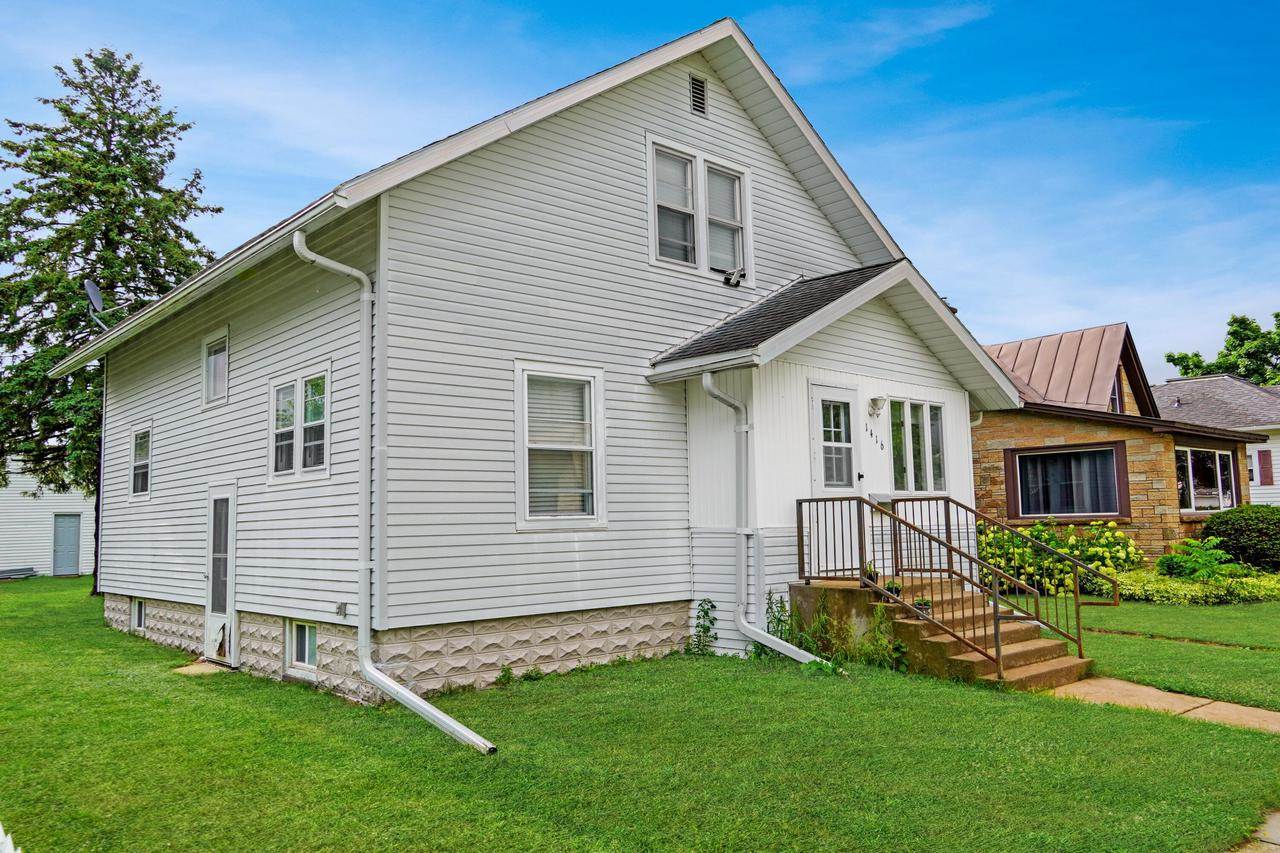 1416 Stoughton AVENUE, Tomah, WI 54660