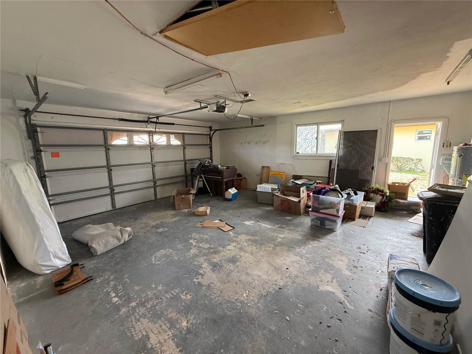 5201 Denver Street NE, Saint Petersburg, FL 33703