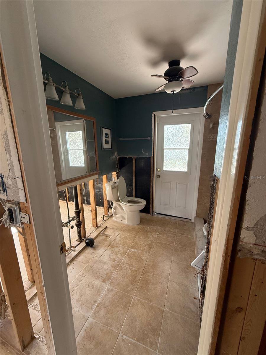 5201 Denver Street NE, Saint Petersburg, FL 33703