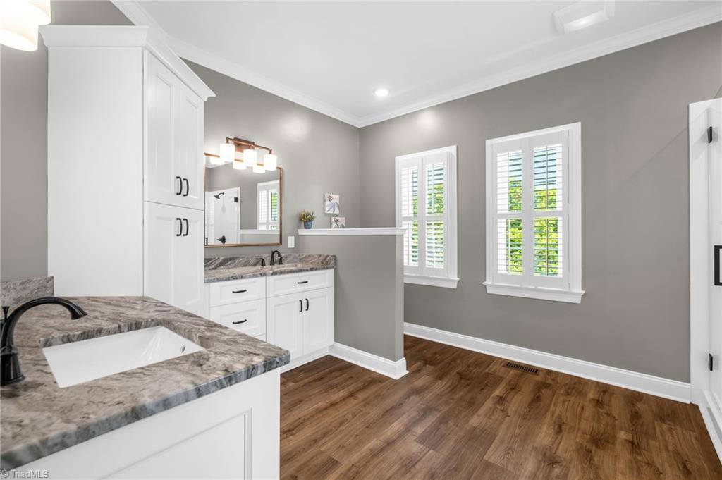 153 Montauk Court, Clemmons, NC 27012