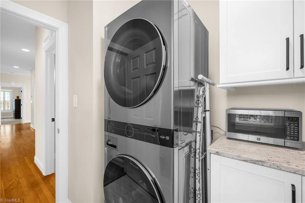 153 Montauk Court, Clemmons, NC 27012