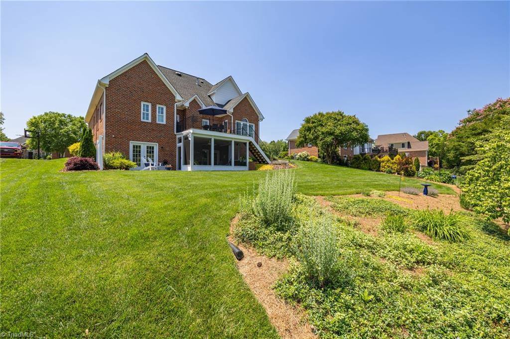 153 Montauk Court, Clemmons, NC 27012