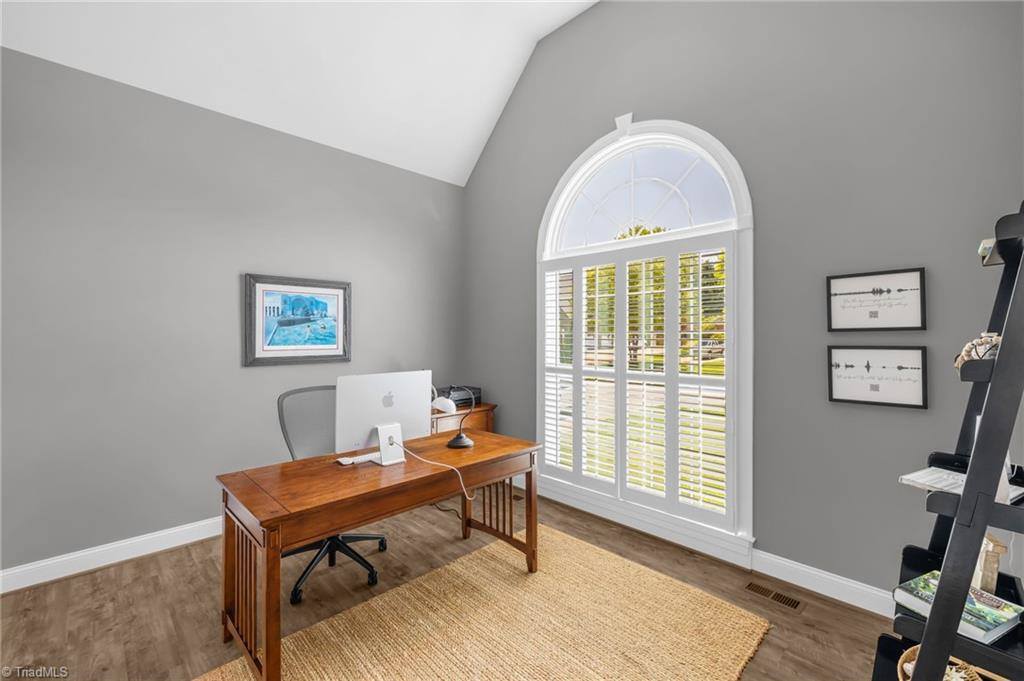 153 Montauk Court, Clemmons, NC 27012