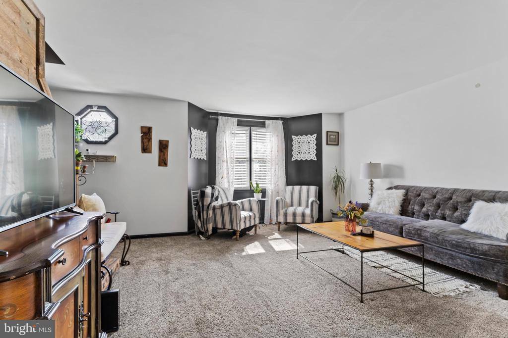 278 Chartwood Drive, Harrisburg, PA 17111