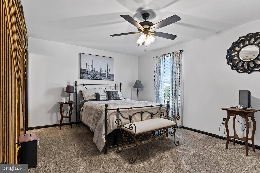 278 Chartwood Drive, Harrisburg, PA 17111