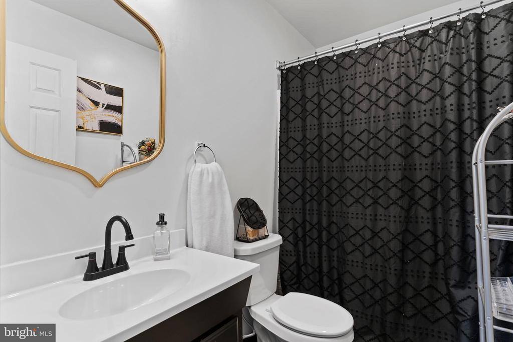 278 Chartwood Drive, Harrisburg, PA 17111