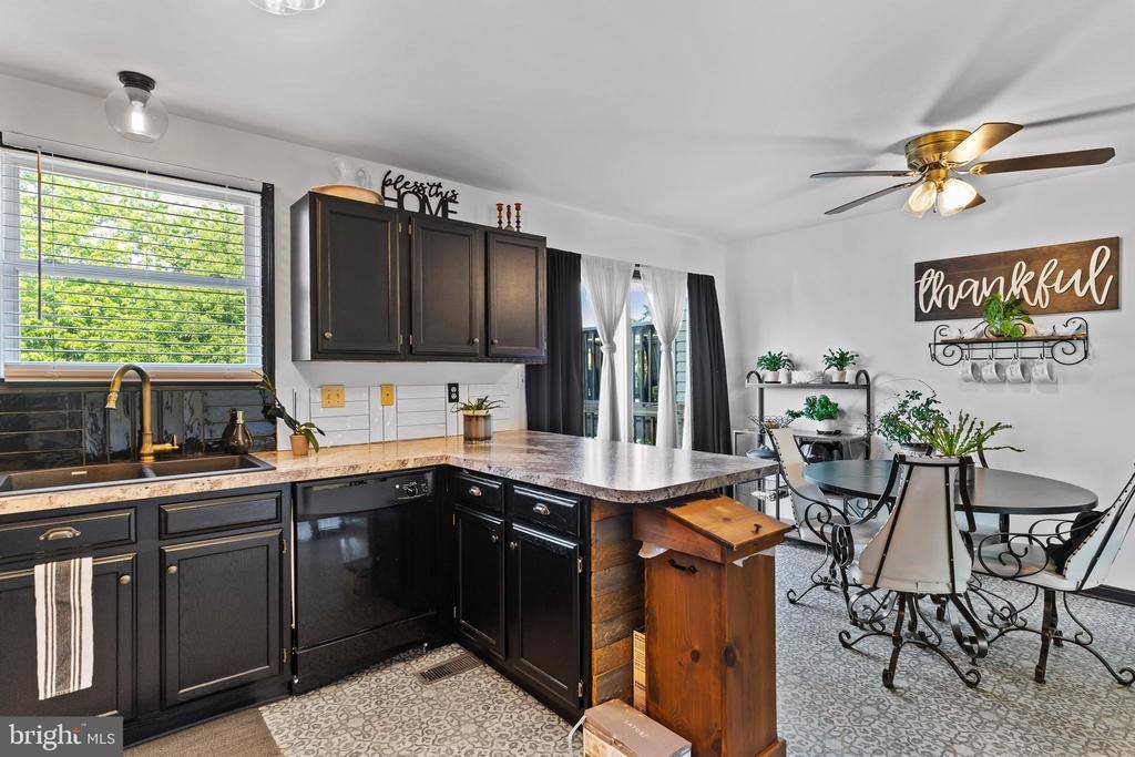 278 Chartwood Drive, Harrisburg, PA 17111