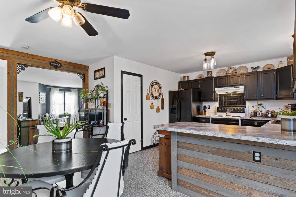 278 Chartwood Drive, Harrisburg, PA 17111