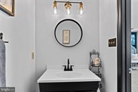 278 Chartwood Drive, Harrisburg, PA 17111