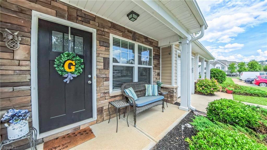 104 Tilleys Grove Drive, Kernersville, NC 27284