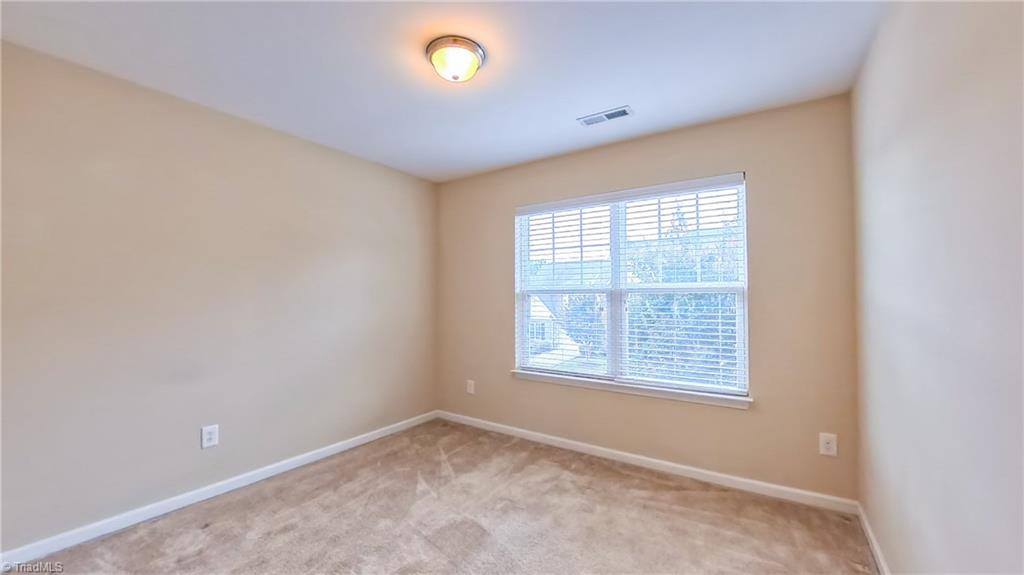 104 Tilleys Grove Drive, Kernersville, NC 27284